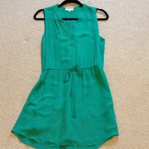 Emerald green 100% silk dress from Aritzia